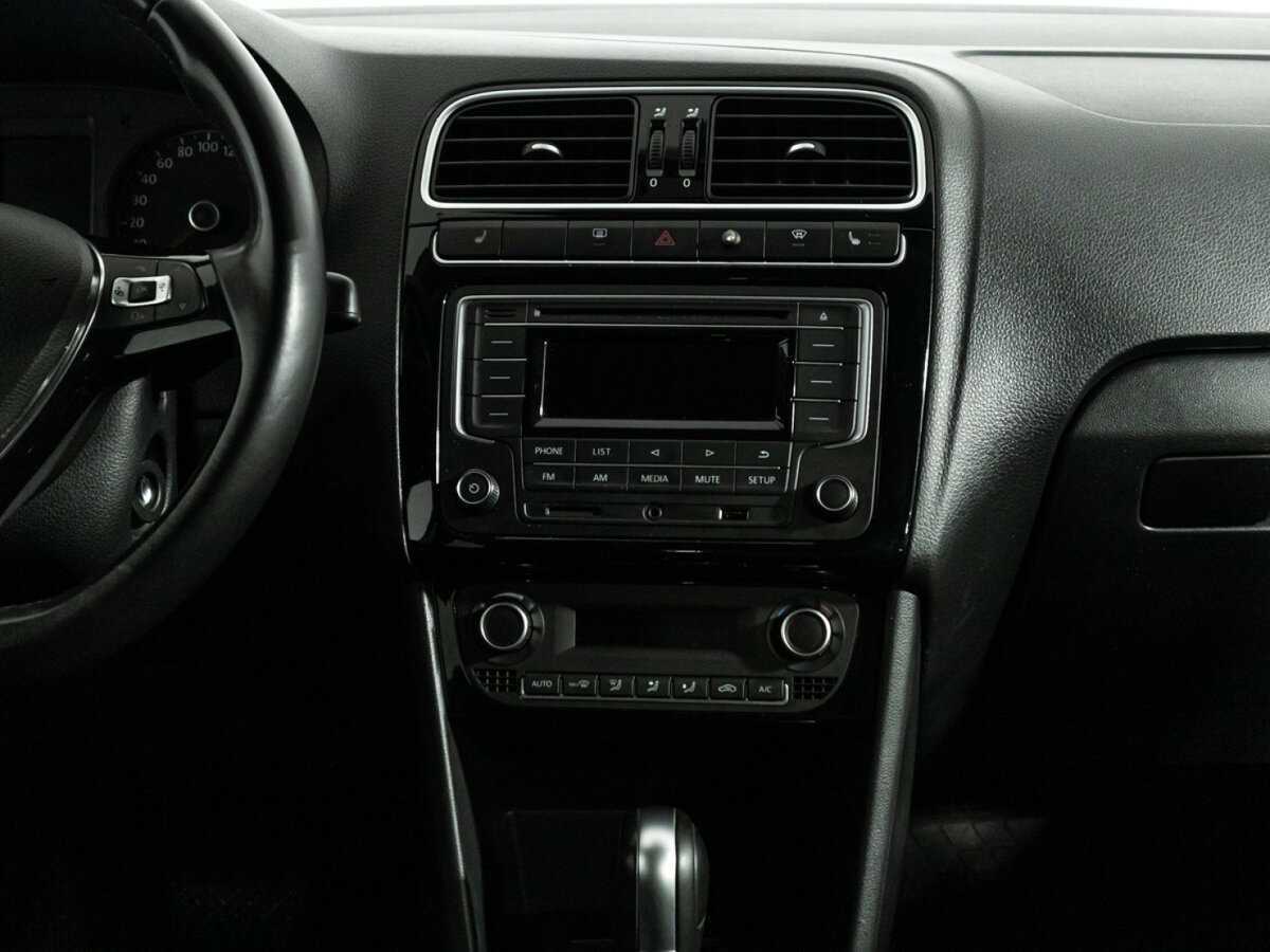 Volkswagen Polo б/у, 2018, Автоматическая. Фото: #13