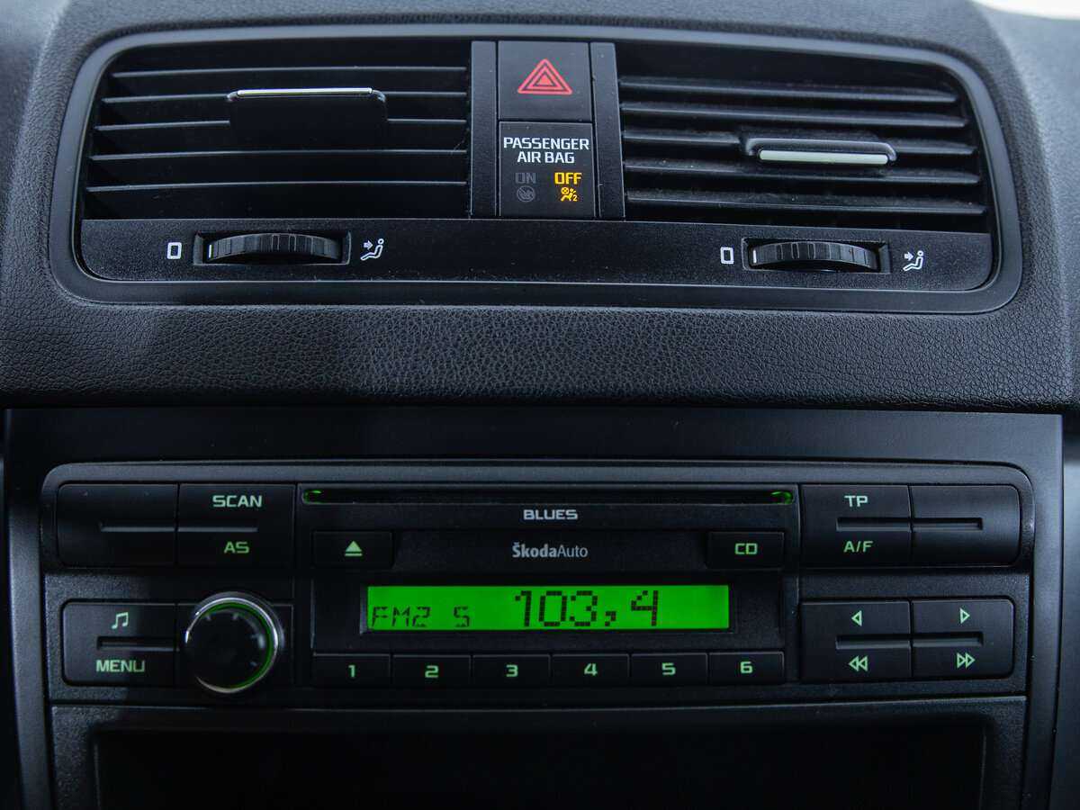 Skoda Yeti б/у, 2012, Механическая. Фото: #13