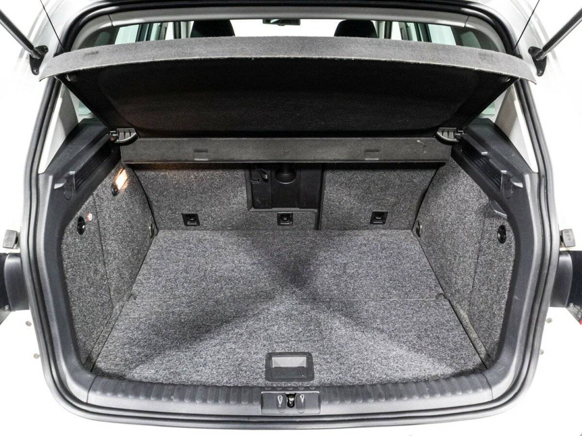 Volkswagen Tiguan б/у, 2015, Механическая. Фото: #14