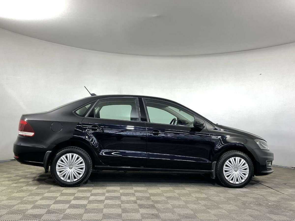 Volkswagen Polo б/у, 2019, Автоматическая. Фото: #2