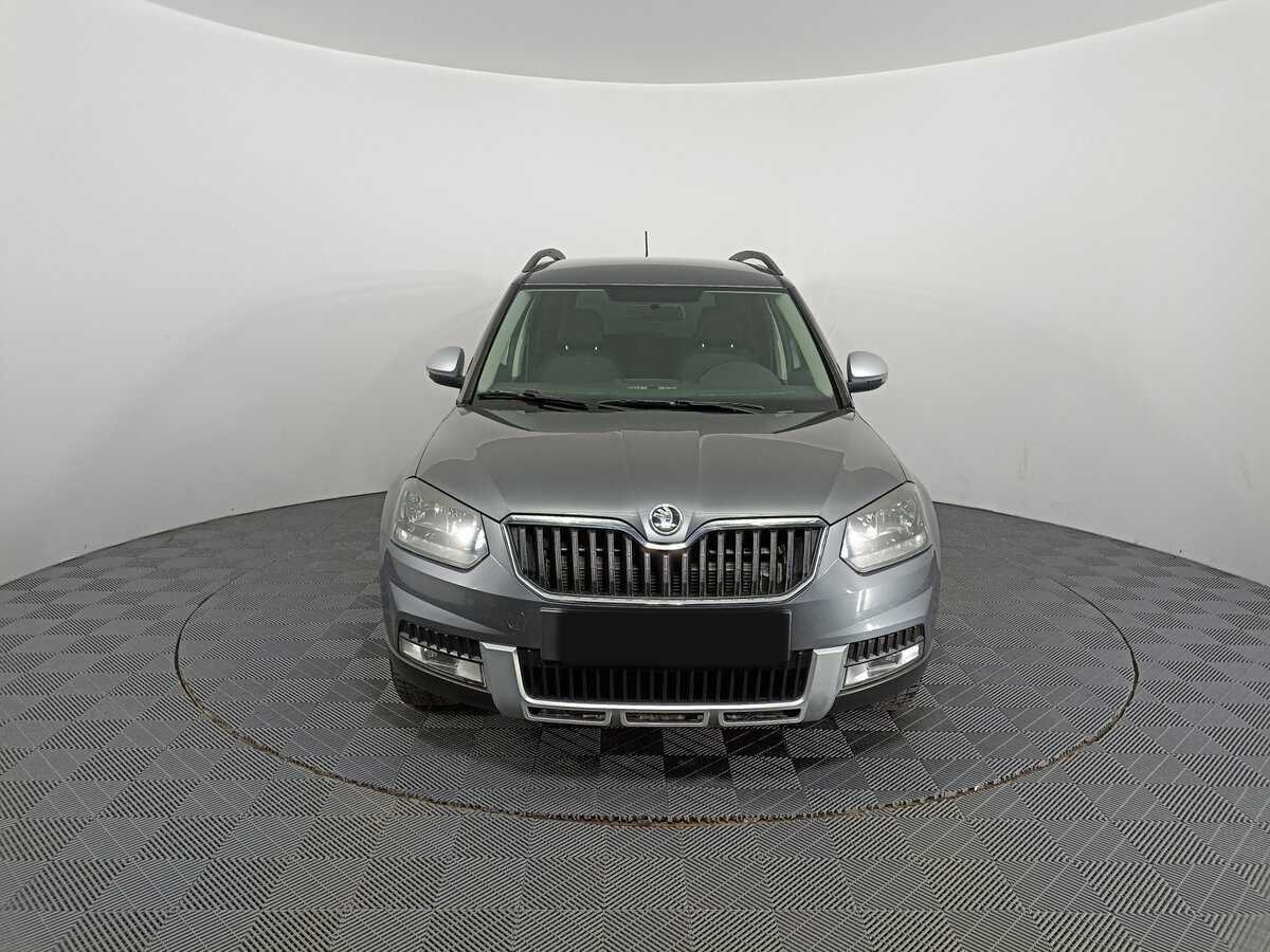 Skoda Yeti б/у, 2017, Механическая. Фото: #1