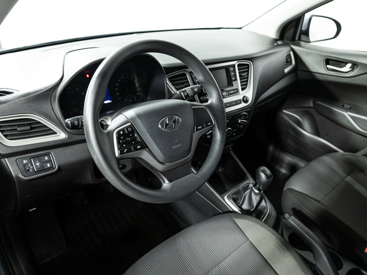 Hyundai Solaris б/у, 2020, Механическая. Фото: #10