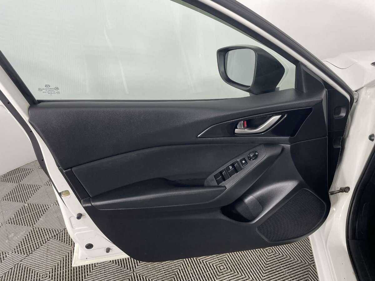 Mazda 3 б/у, 2014, Автоматическая. Фото: #6