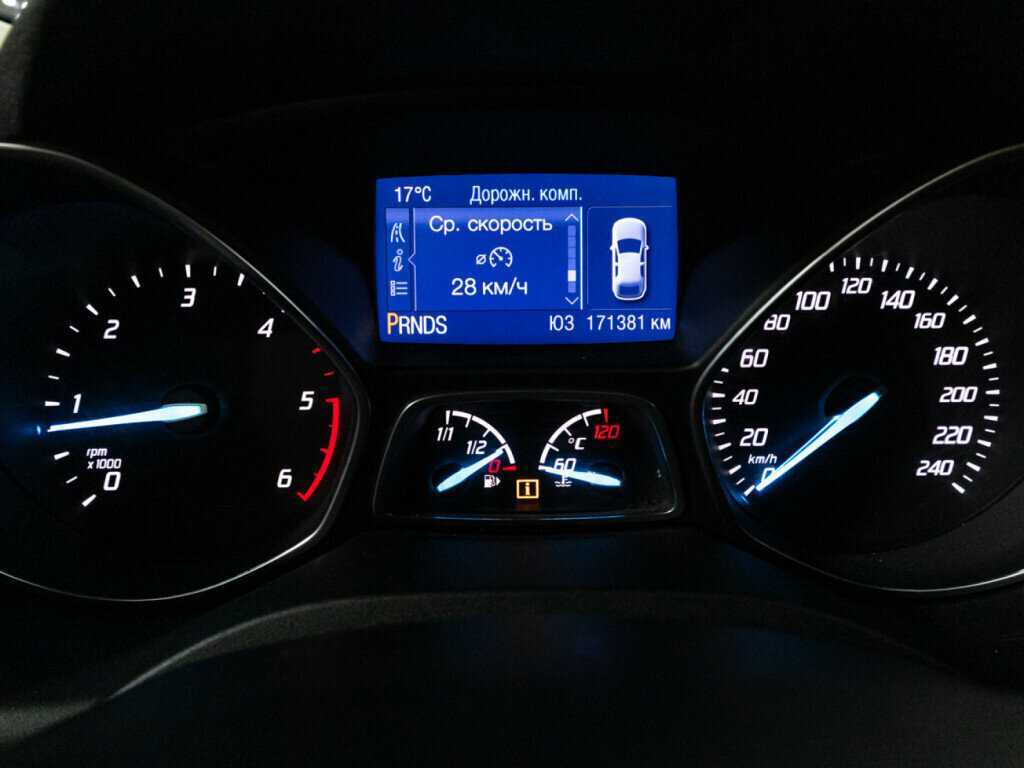 Ford Kuga б/у, 2013, Роботизированная. Фото: #11