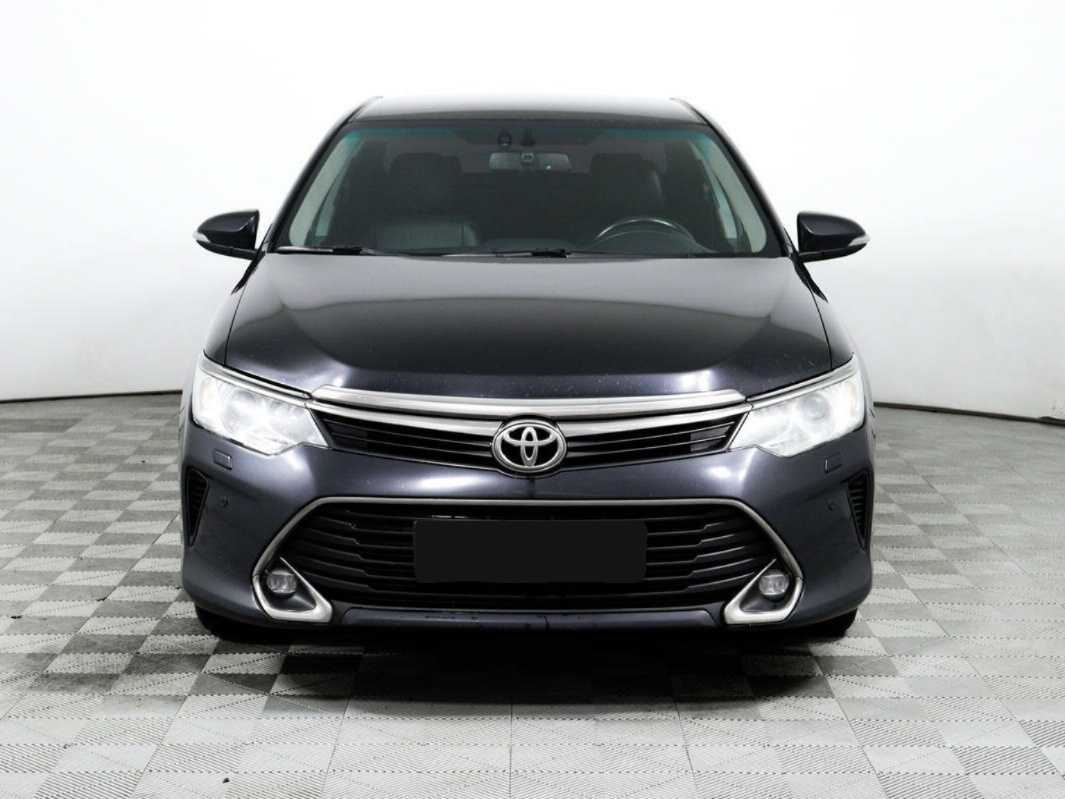 Toyota Camry б/у, 2016, Автоматическая. Фото: #1