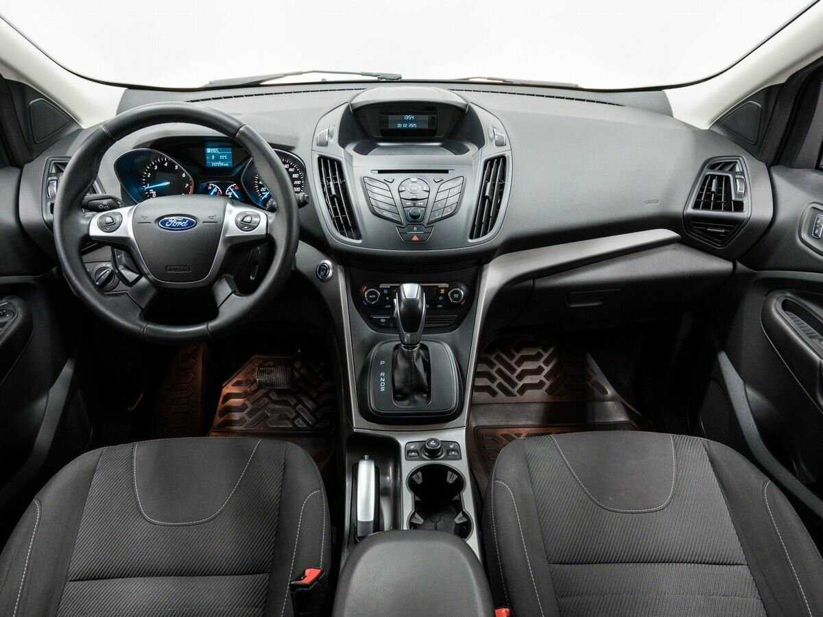 Ford Kuga б/у, 2015, Автоматическая. Фото: #9