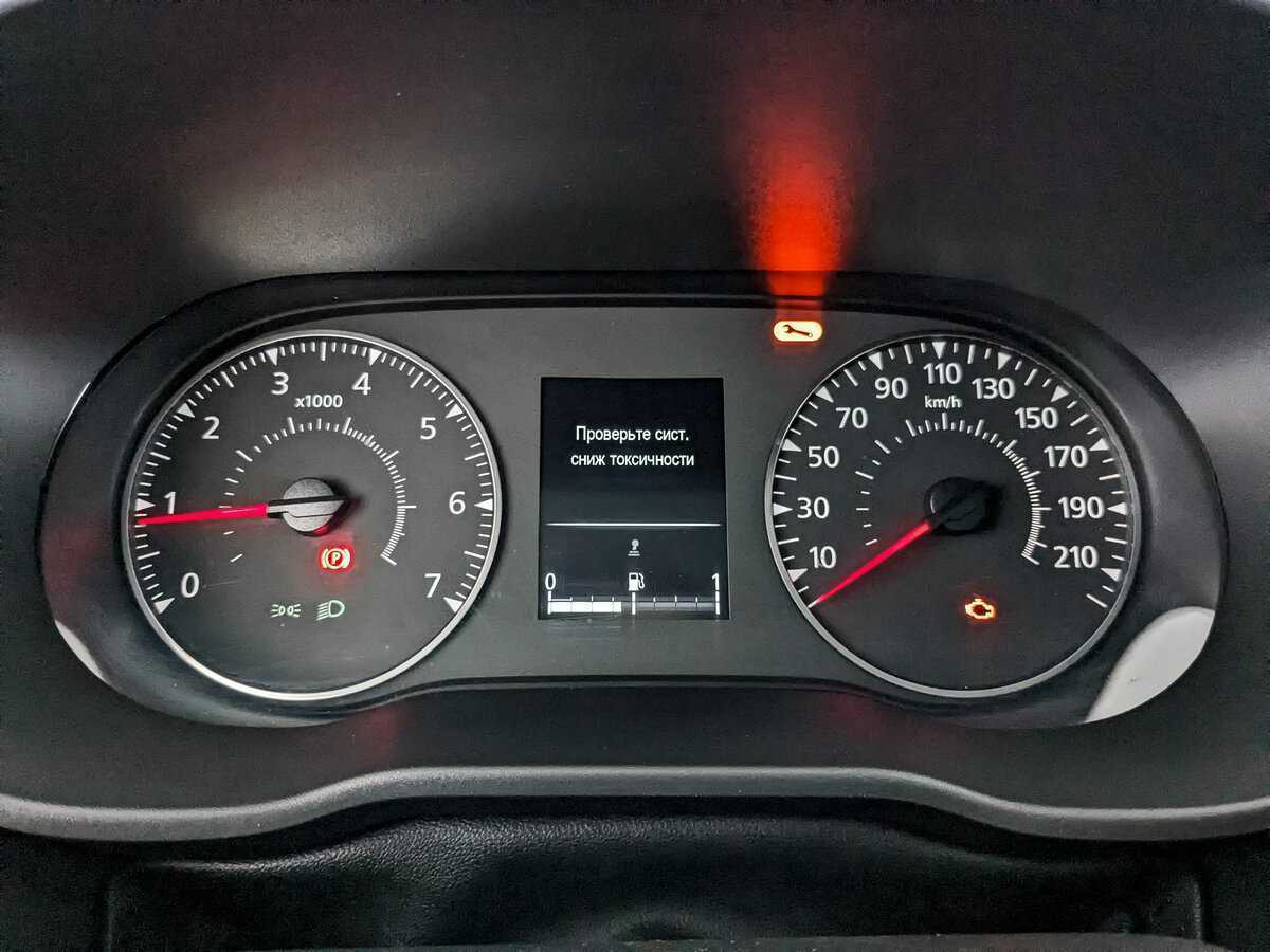 Renault Duster б/у, 2021, Механическая. Фото: #10