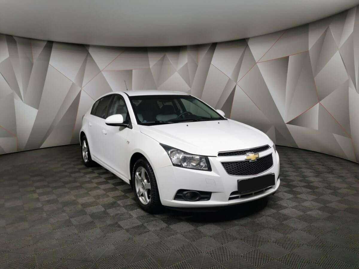 Chevrolet Cruze б/у, 2012, Механическая. Фото: #2