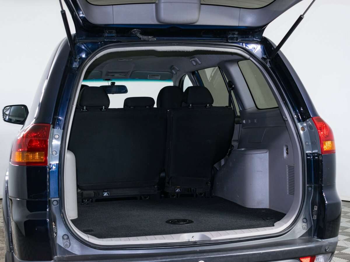 Mitsubishi Pajero Sport б/у, 2012, Механическая. Фото: #8