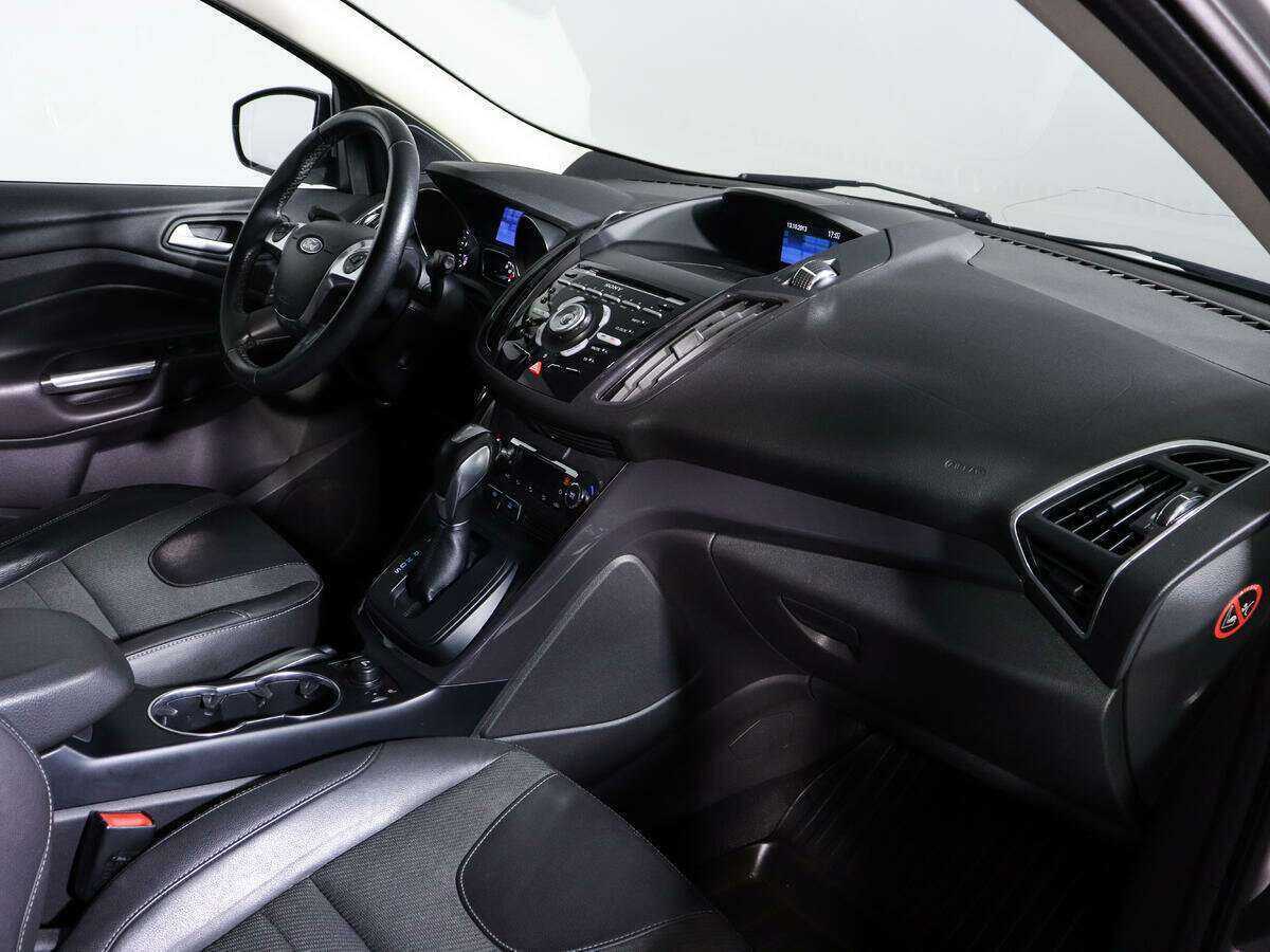 Ford Kuga б/у, 2013, Роботизированная. Фото: #6