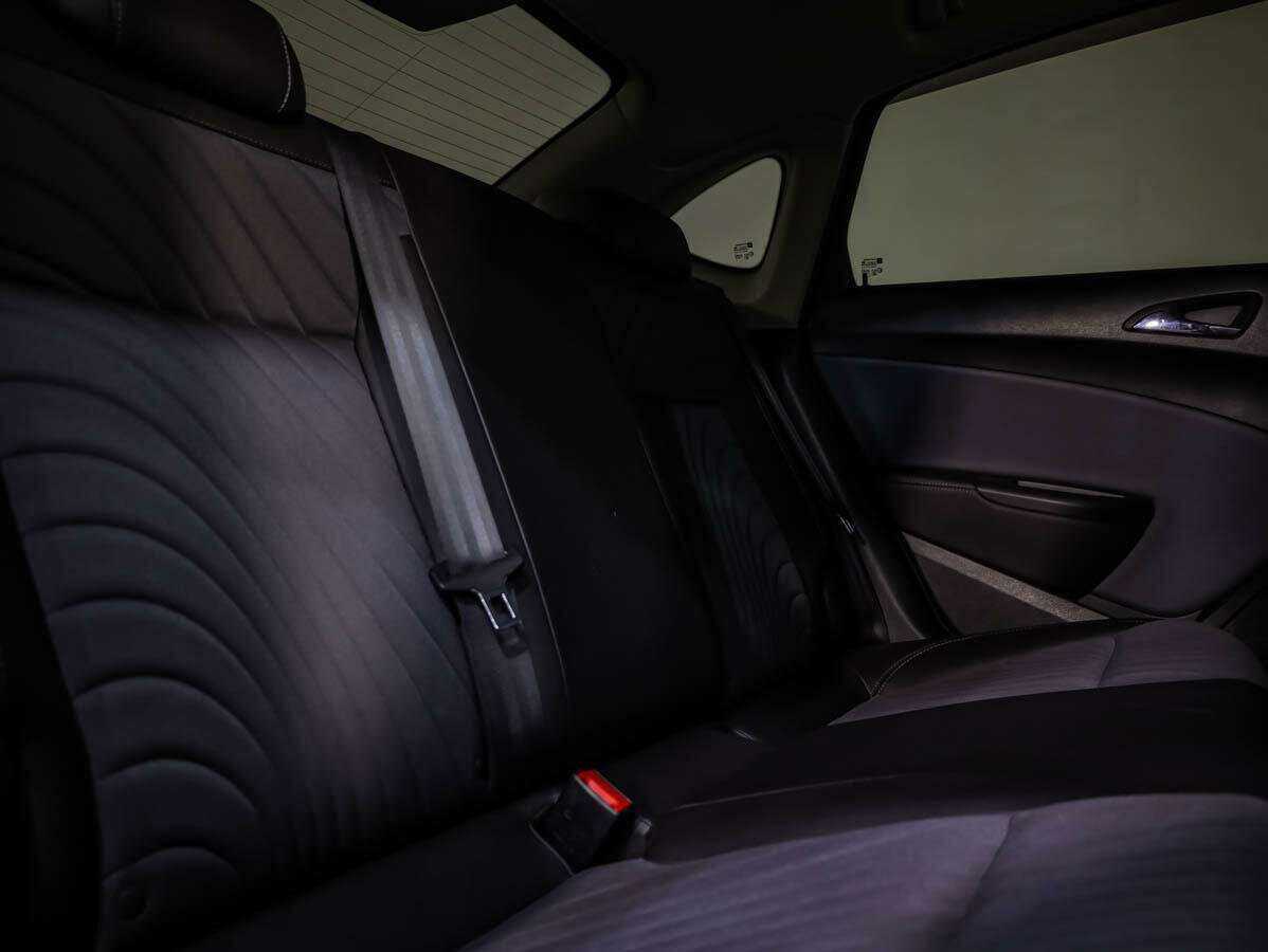 Opel Astra б/у, 2015, Автоматическая. Фото: #11