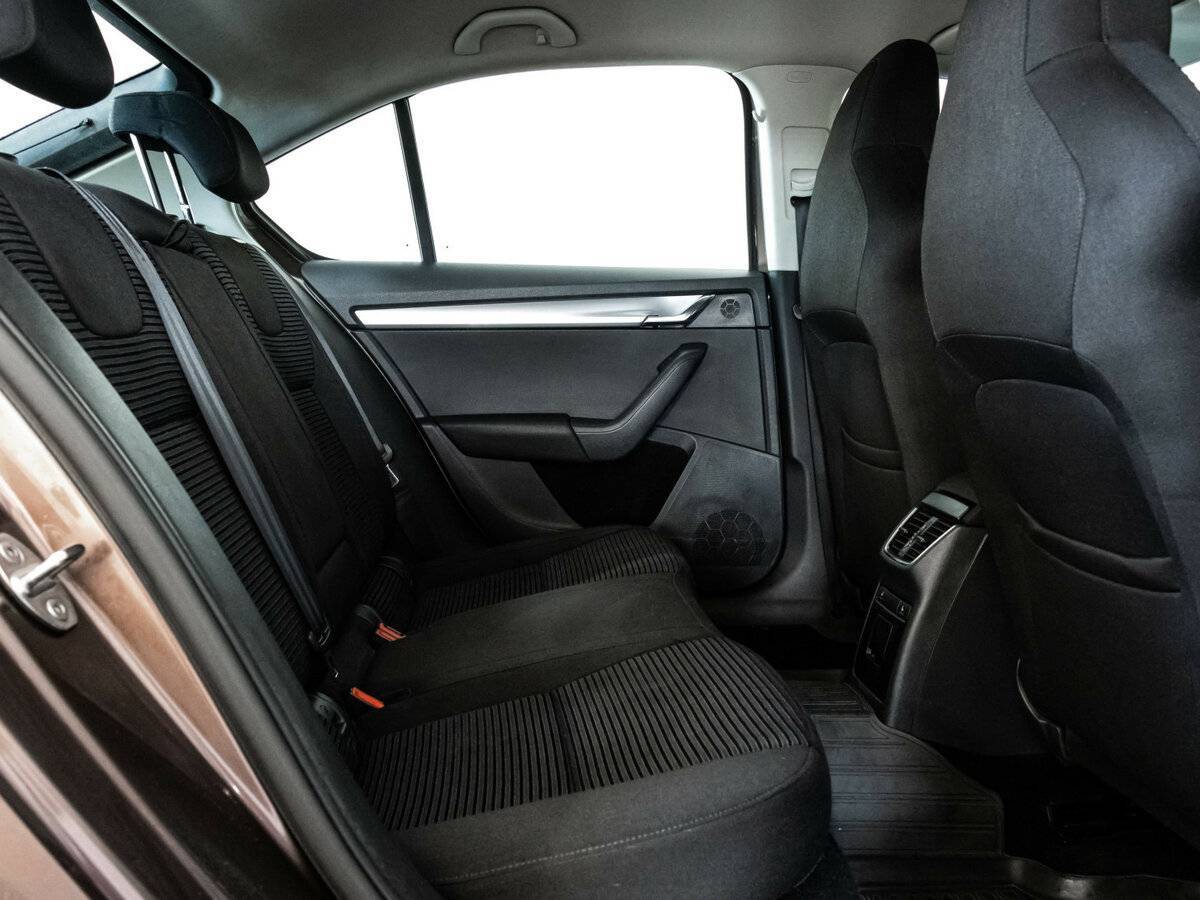 Skoda Octavia б/у, 2014, Роботизированная. Фото: #12