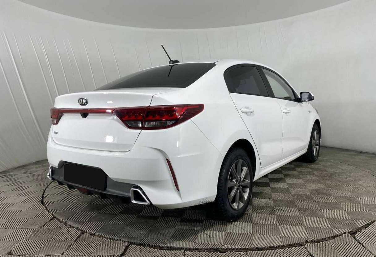 Kia Rio б/у, 2021, Автоматическая. Фото: #4