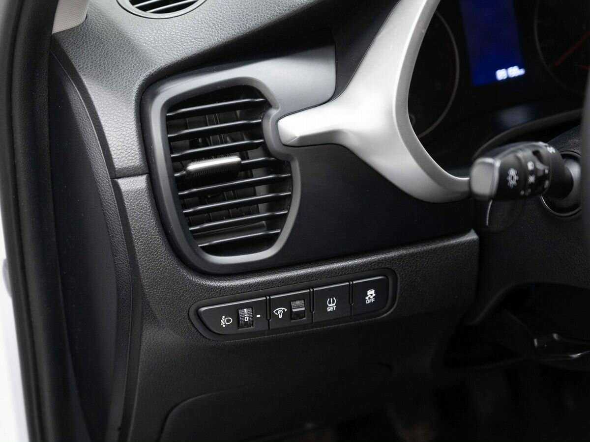 Kia Rio б/у, 2022, Механическая. Фото: #17