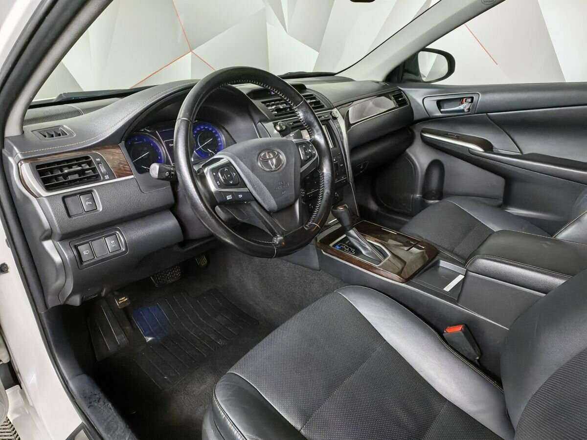 Toyota Camry б/у, 2017, Автоматическая. Фото: #14