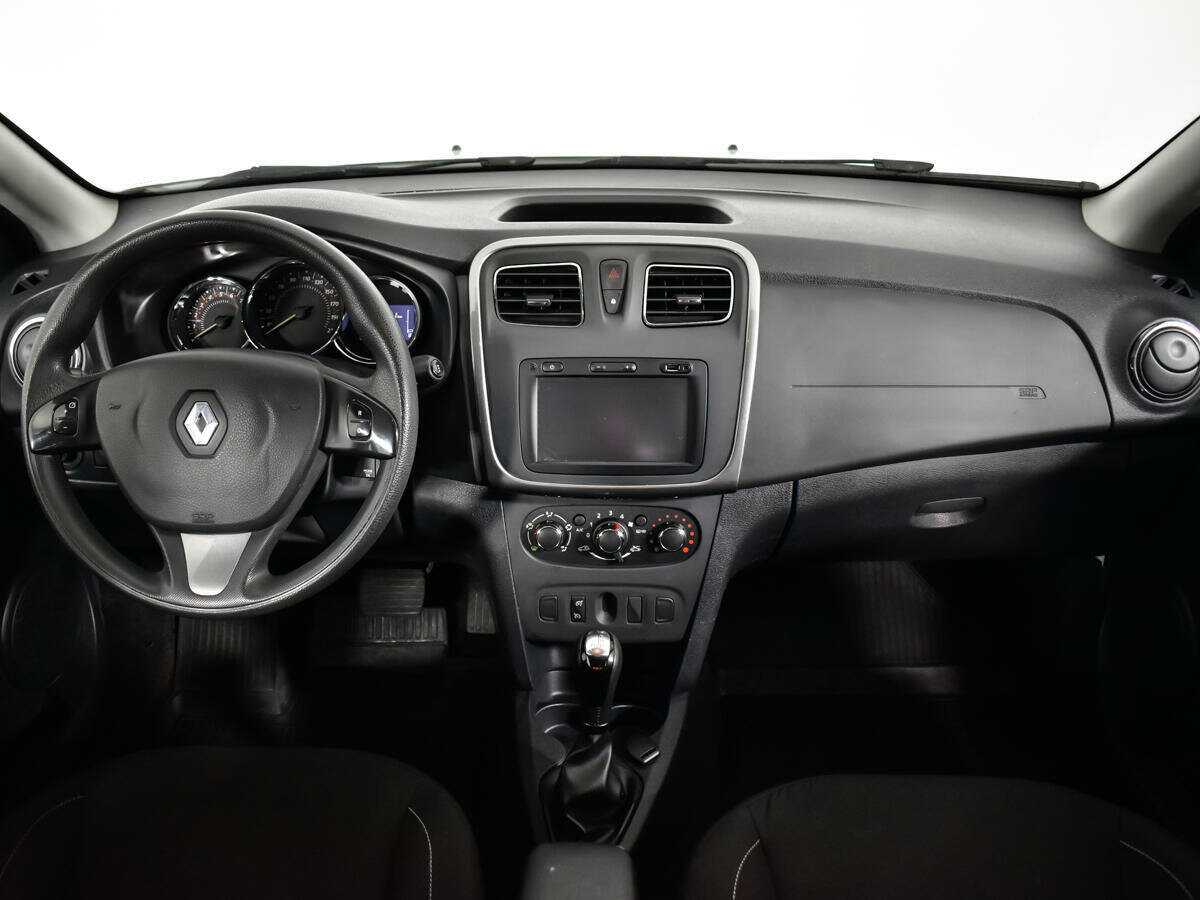 Renault Sandero б/у, 2017, Автоматическая. Фото: #9