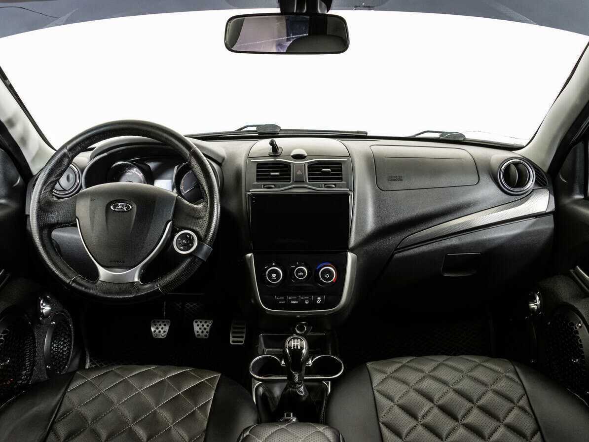 Lada (ВАЗ) Granta б/у, 2018, Механическая. Фото: #10