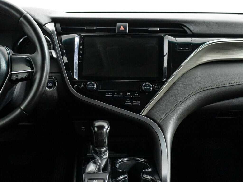 Toyota Camry б/у, 2018, Автоматическая. Фото: #13