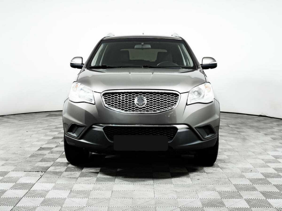 SsangYong Actyon б/у, 2013, Автоматическая. Фото: #1