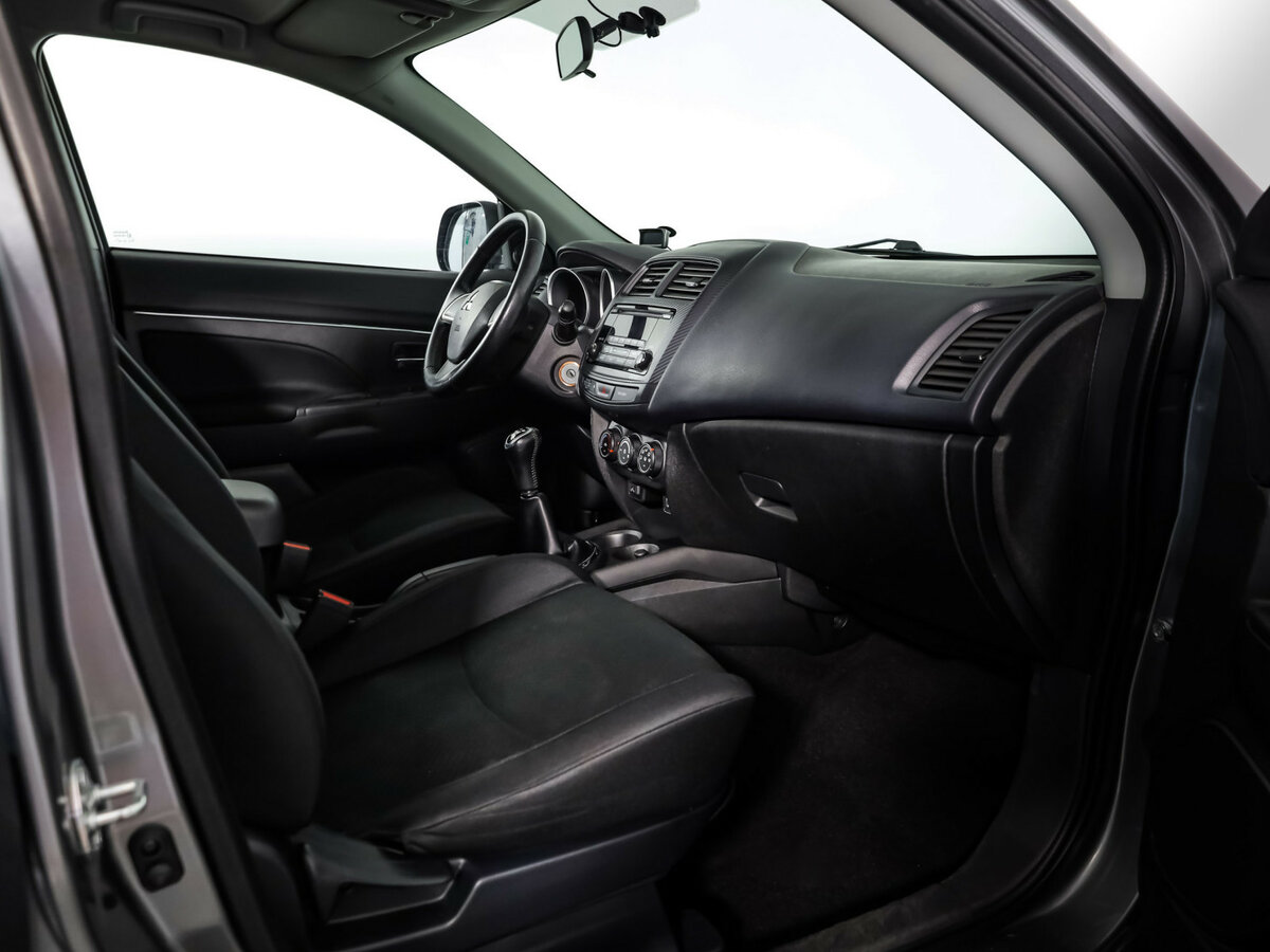 Mitsubishi ASX б/у, 2014, Механическая. Фото: #15