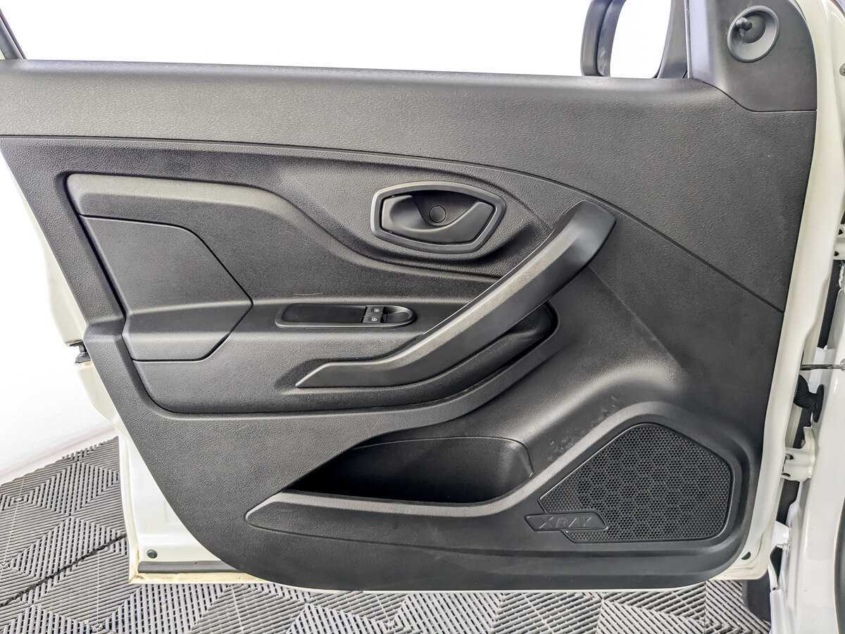 Lada (ВАЗ) XRAY б/у, 2018, Механическая. Фото: #14