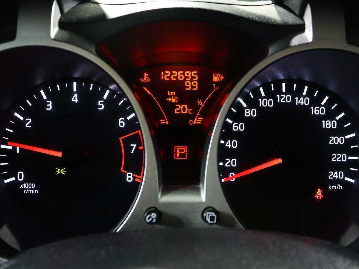 Nissan Juke б/у, 2012, Вариатор. Фото: #8