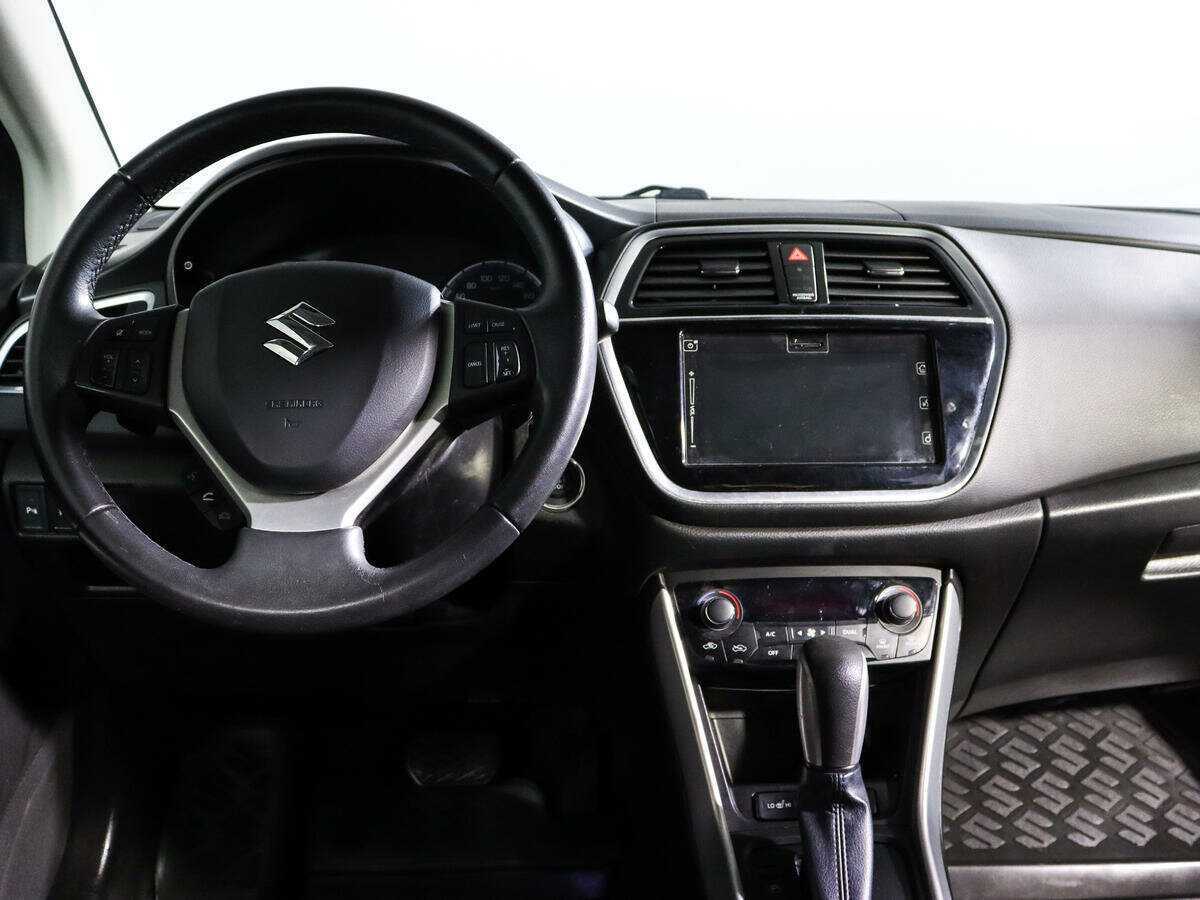 Suzuki SX4 б/у, 2017, Автоматическая. Фото: #9