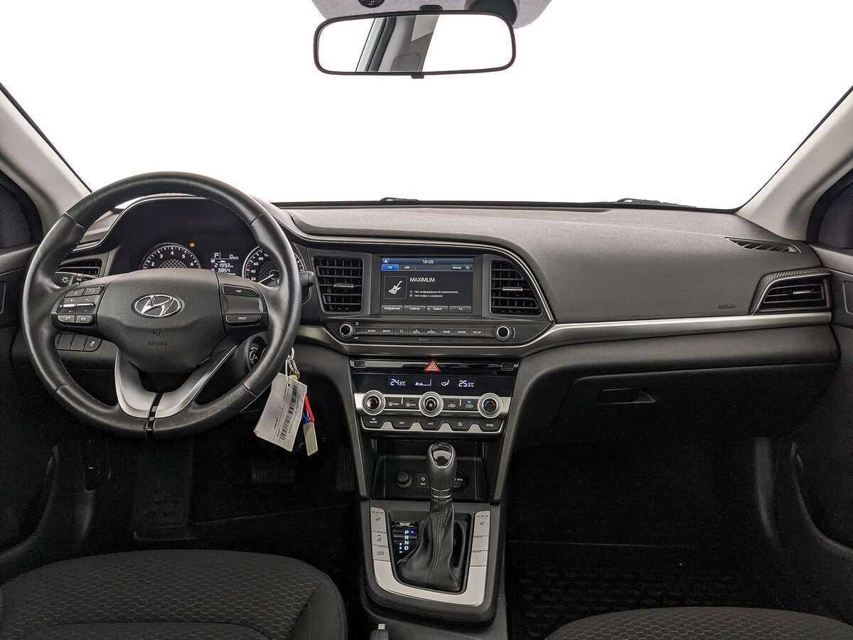 Hyundai Elantra б/у, 2020, Автоматическая. Фото: #13