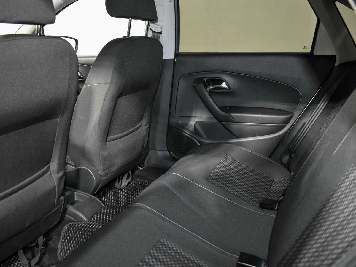 Volkswagen Polo б/у, 2016, Автоматическая. Фото: #10