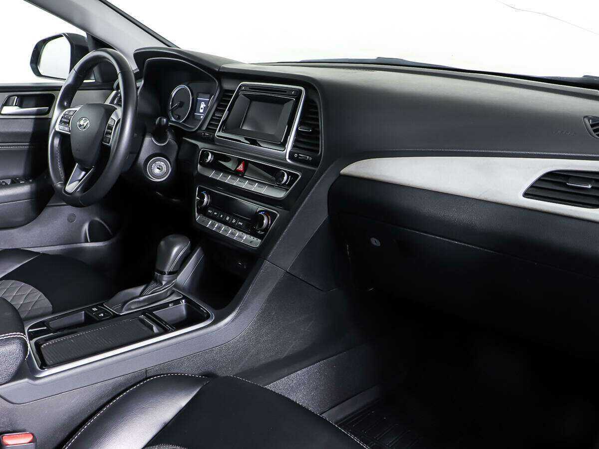 Hyundai Sonata б/у, 2018, Автоматическая. Фото: #8