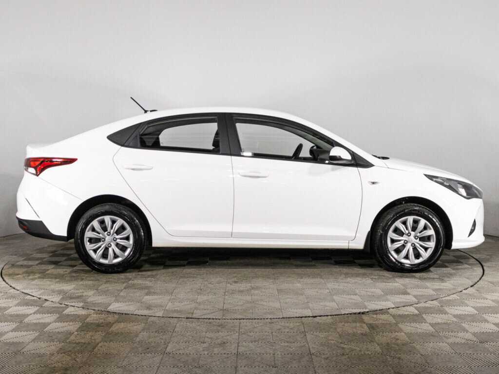 Hyundai Solaris б/у, 2021, Автоматическая. Фото: #3