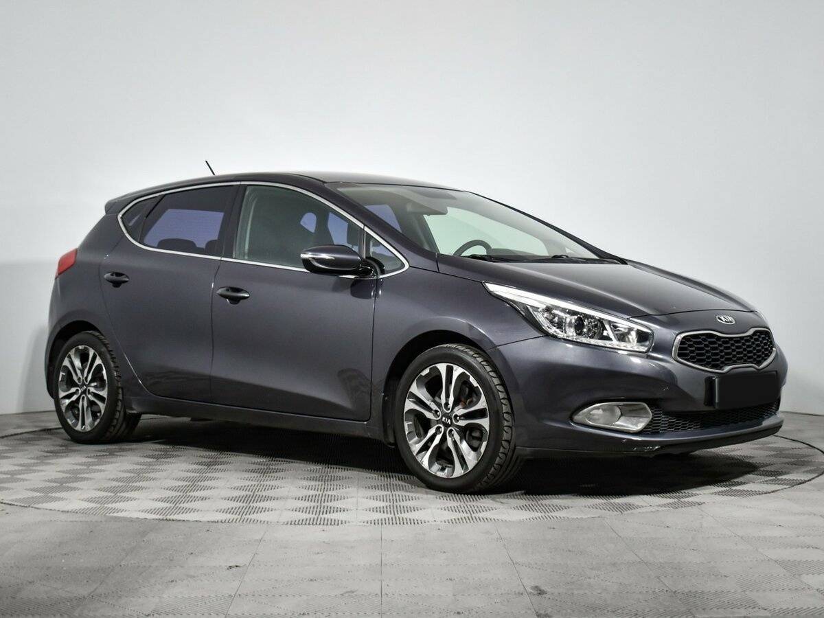 Kia Ceed б/у, 2014, Автоматическая. Фото: #2