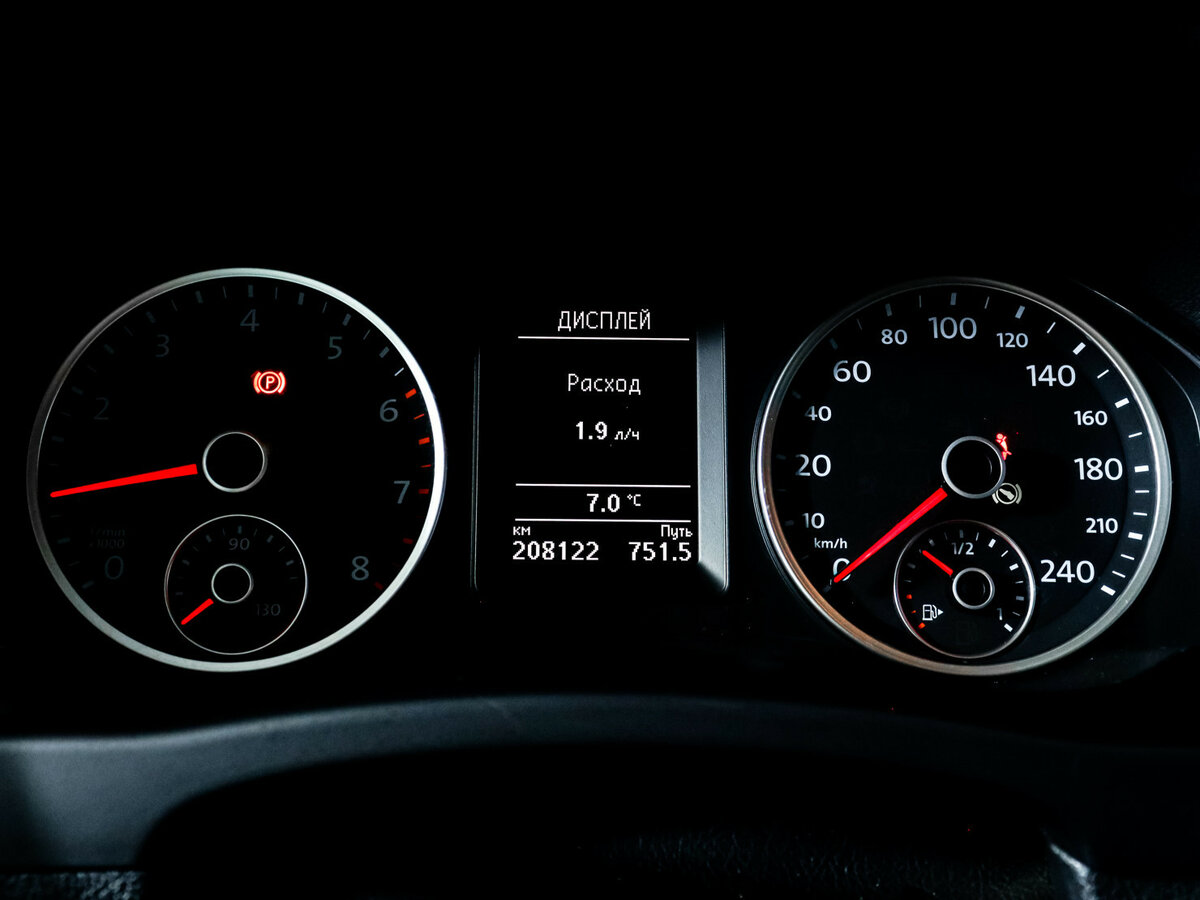 Volkswagen Tiguan б/у, 2013, Роботизированная. Фото: #7