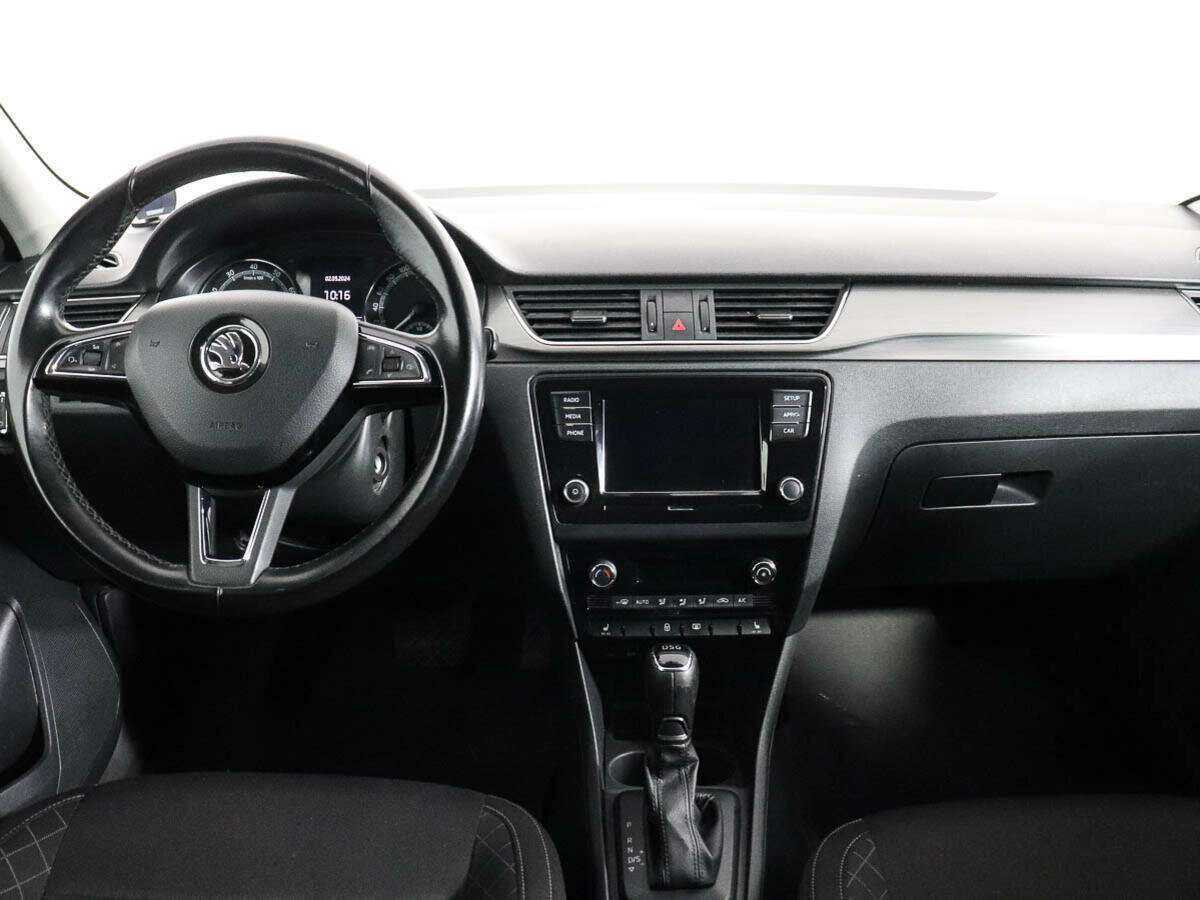 Skoda Rapid б/у, 2017, Роботизированная. Фото: #10