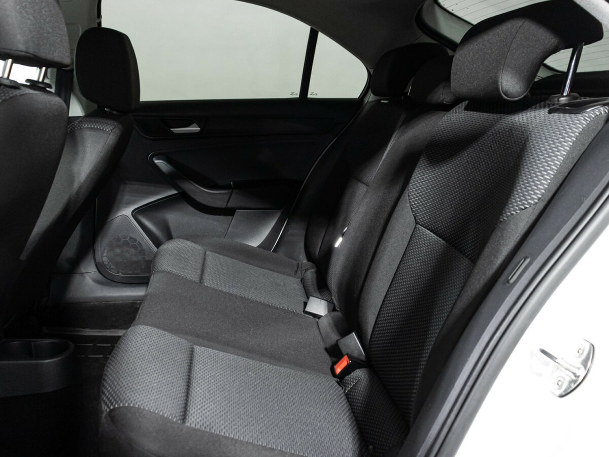 Volkswagen Polo б/у, 2021, Автоматическая. Фото: #9