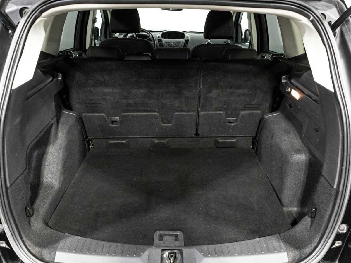 Ford Kuga б/у, 2015, Автоматическая. Фото: #14