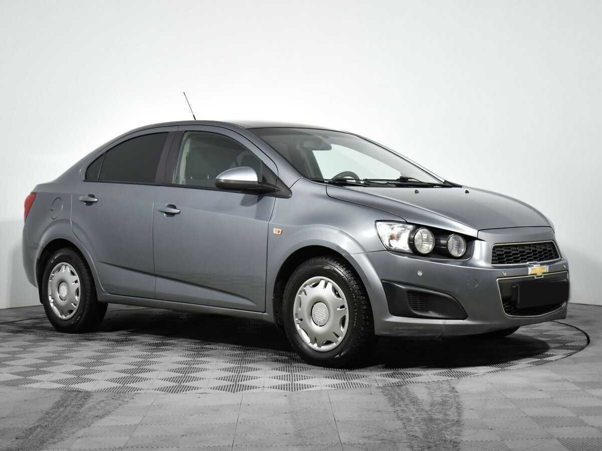 Chevrolet Aveo б/у, 2014, Автоматическая. Фото: #2