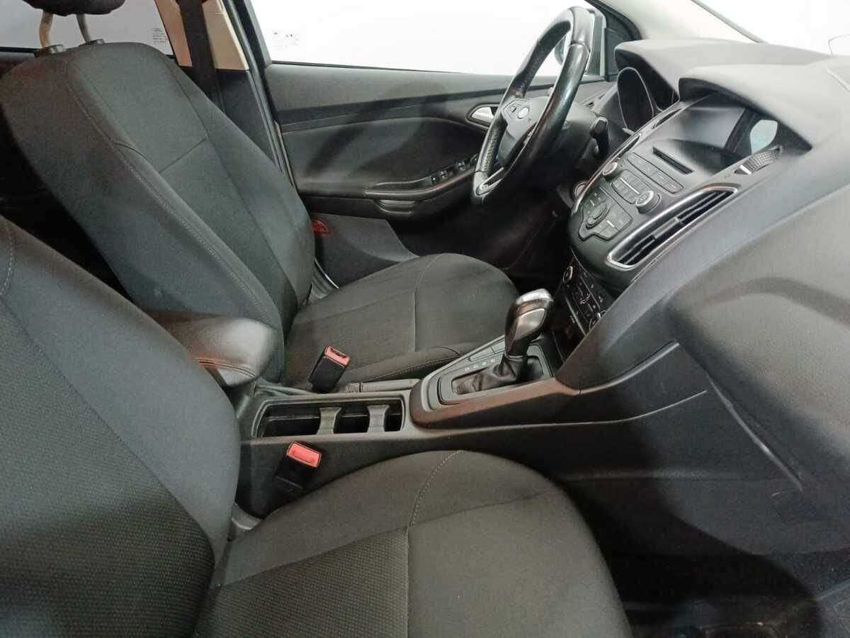 Ford Focus б/у, 2016, Роботизированная. Фото: #9