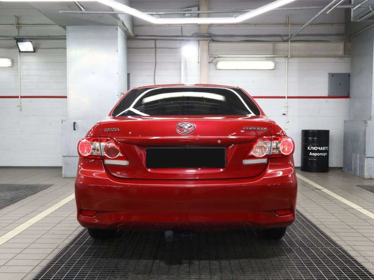 Toyota Corolla б/у, 2012, Автоматическая. Фото: #3