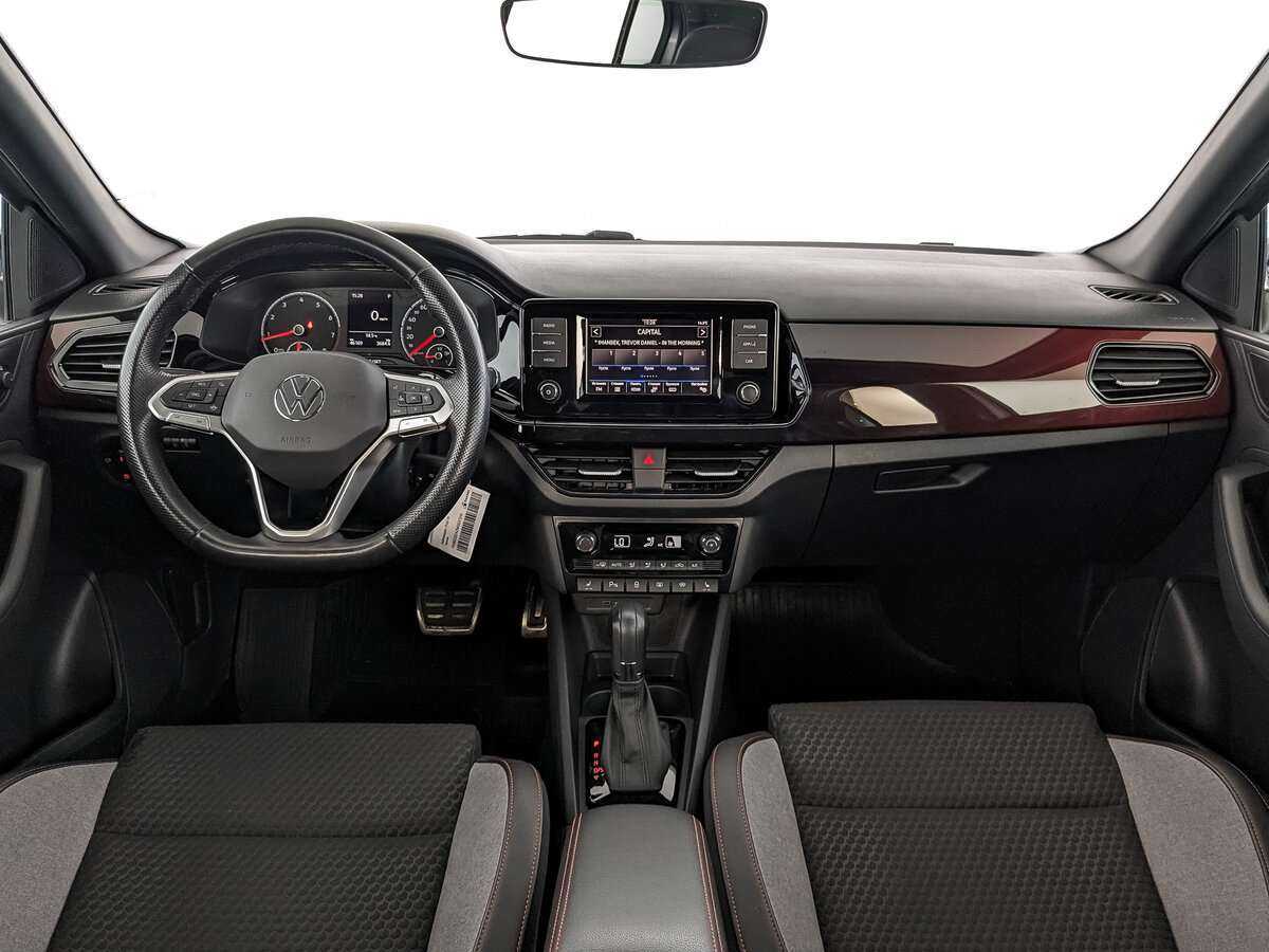 Volkswagen Polo б/у, 2021, Роботизированная. Фото: #9