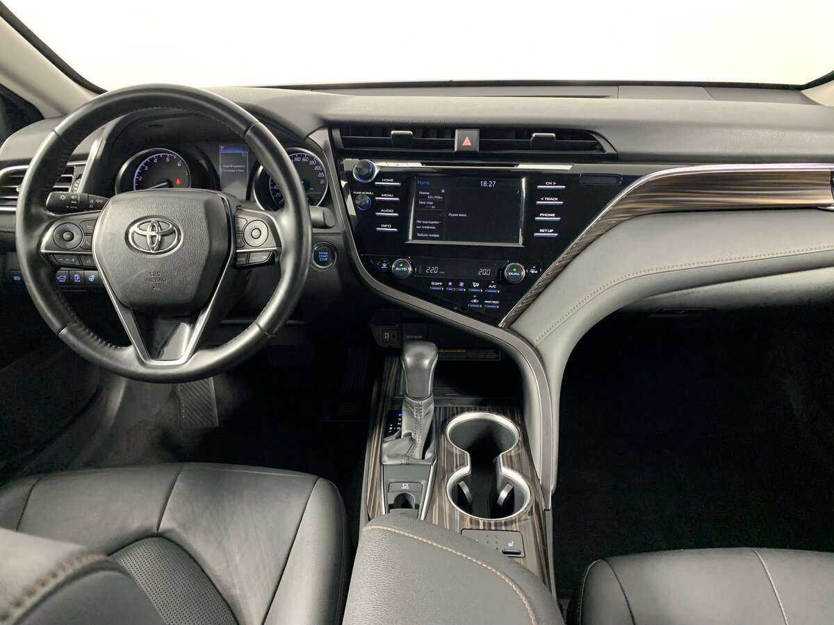 Toyota Camry б/у, 2019, Автоматическая. Фото: #9
