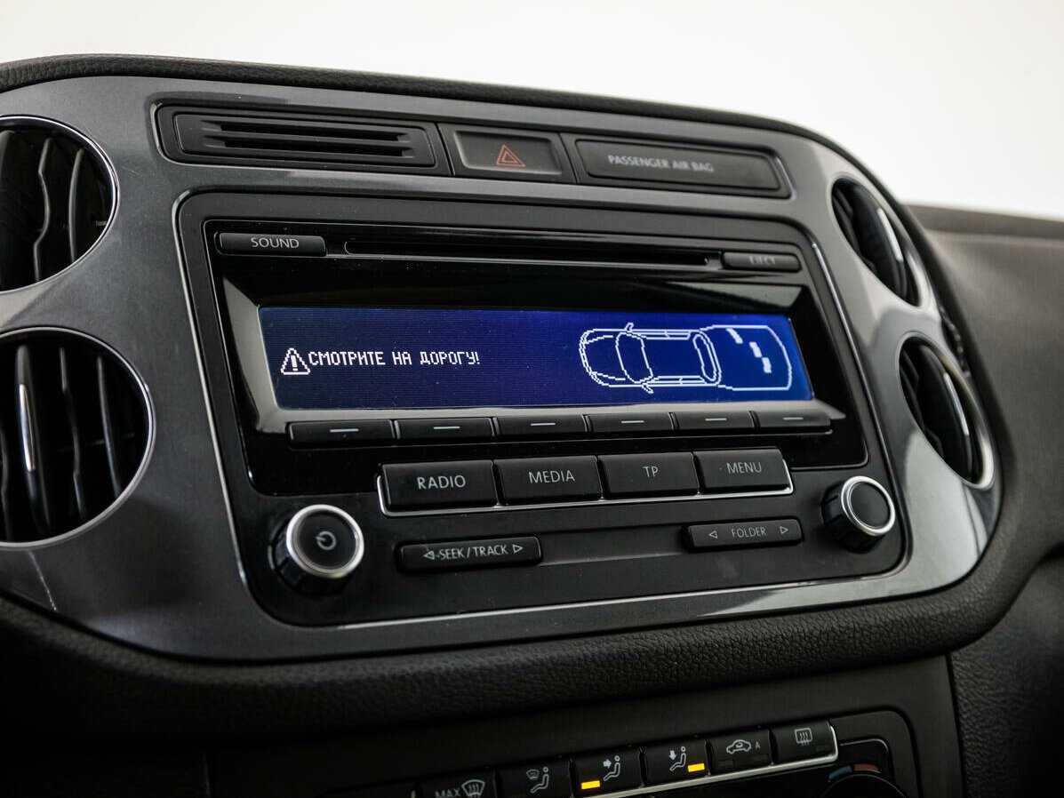 Volkswagen Tiguan б/у, 2012, Автоматическая. Фото: #15