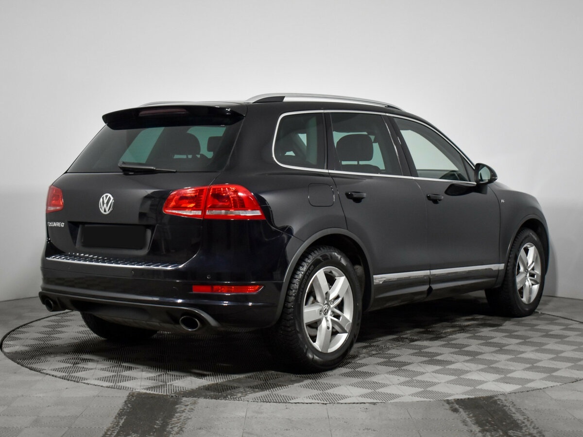 Volkswagen Touareg б/у, 2014, Автоматическая. Фото: #3