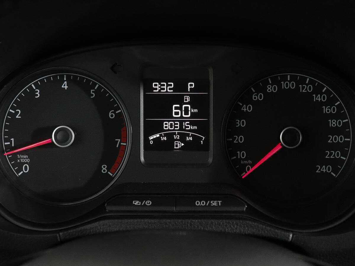 Volkswagen Polo б/у, 2017, Автоматическая. Фото: #9