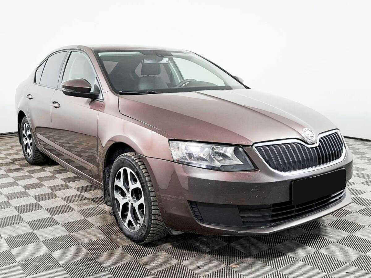 Skoda Octavia б/у, 2014, Механическая. Фото: #2