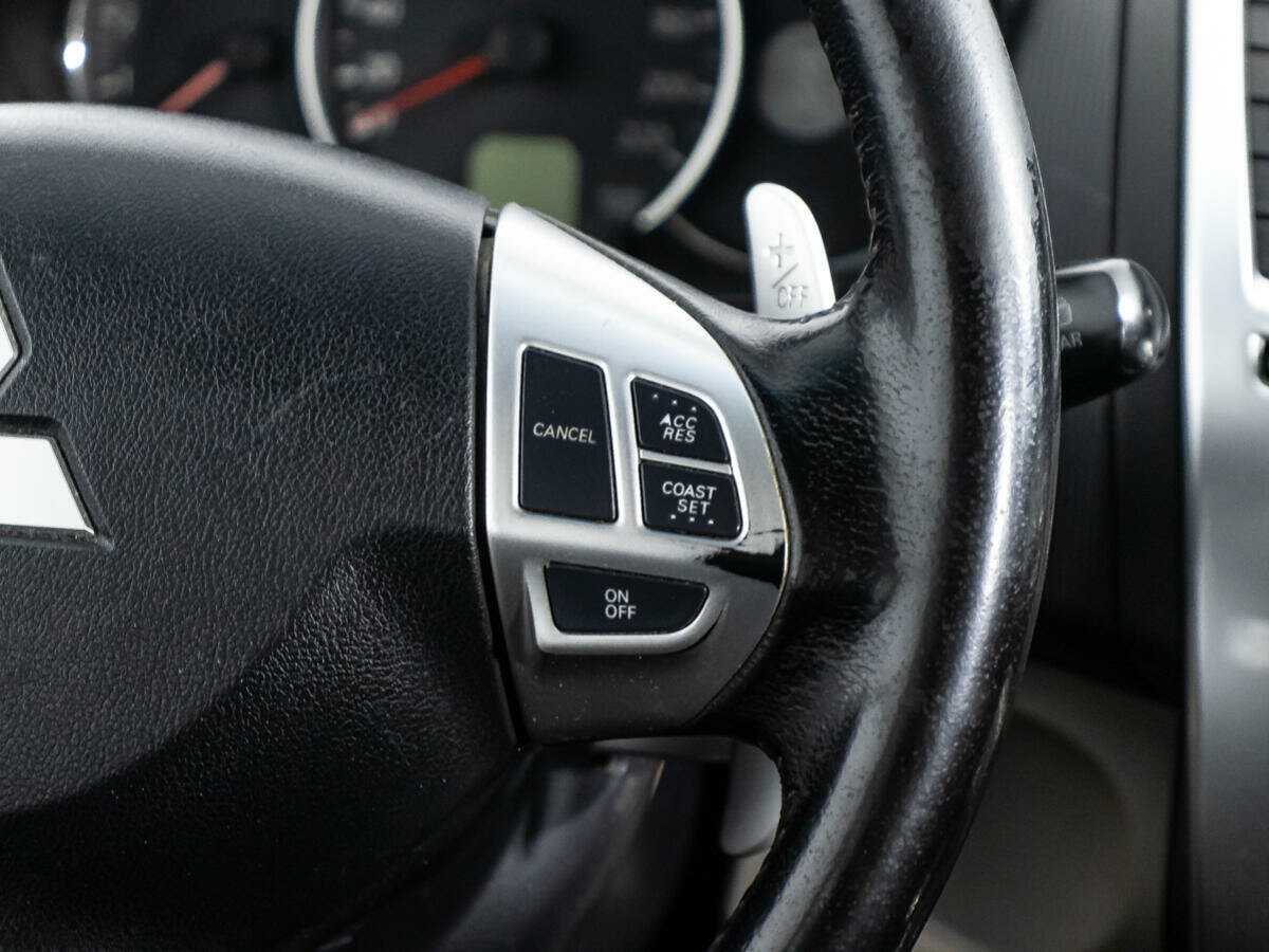 Mitsubishi Pajero Sport б/у, 2012, Автоматическая. Фото: #15