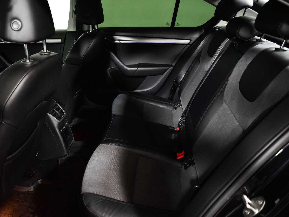 Skoda Octavia б/у, 2019, Автоматическая. Фото: #8