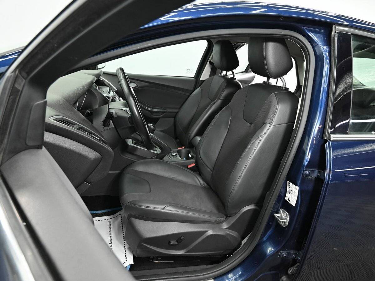 Ford Focus б/у, 2012, Механическая. Фото: #4