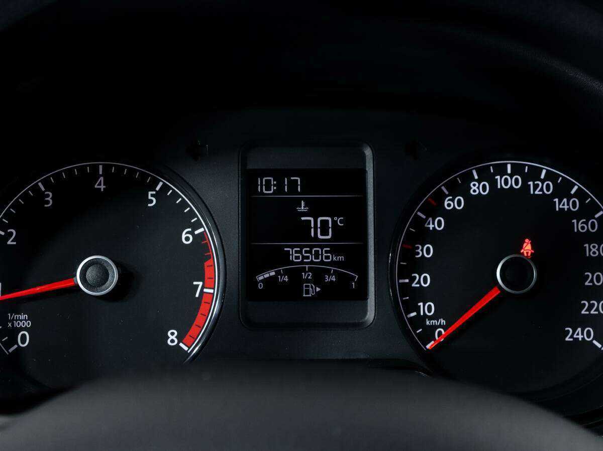 Volkswagen Polo б/у, 2016, Механическая. Фото: #18