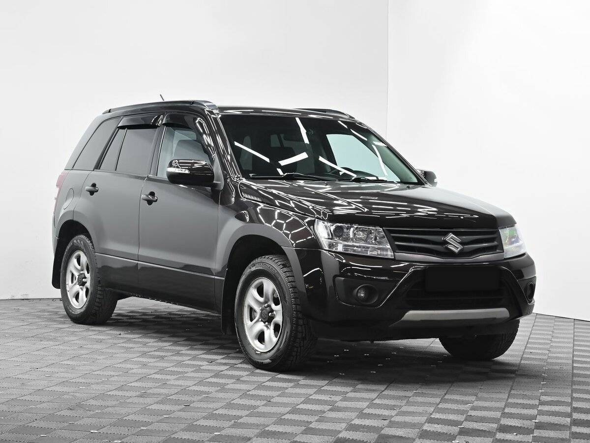 Suzuki Grand Vitara б/у, 2013, Автоматическая. Фото: #1